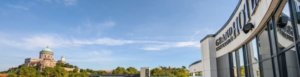 Grand Hotel Esztergom.jpg